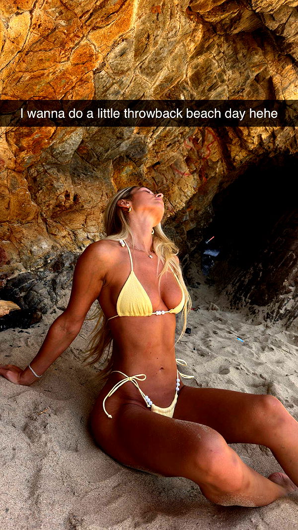 alexaadams30 image ~ Altpins