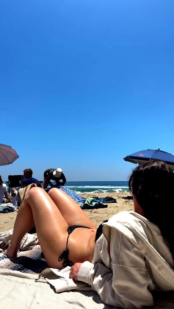 alexaadams30 image ~ Altpins