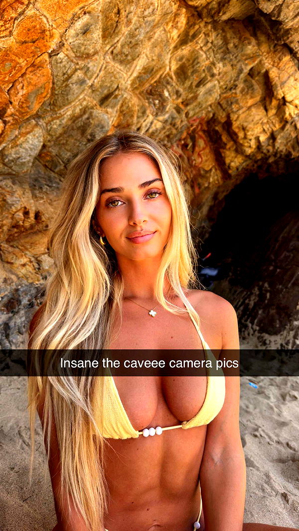 alexaadams30 image ~ Altpins