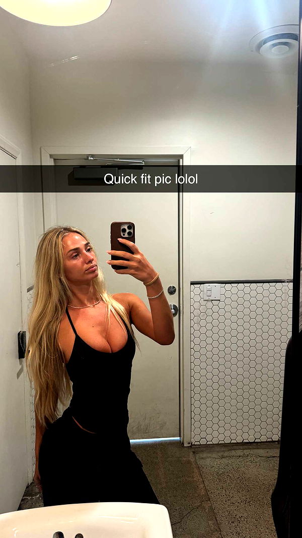 alexaadams30 image ~ Altpins