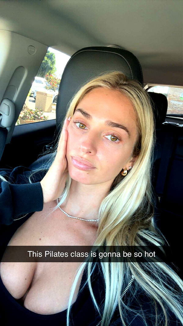 alexaadams30 image ~ Altpins