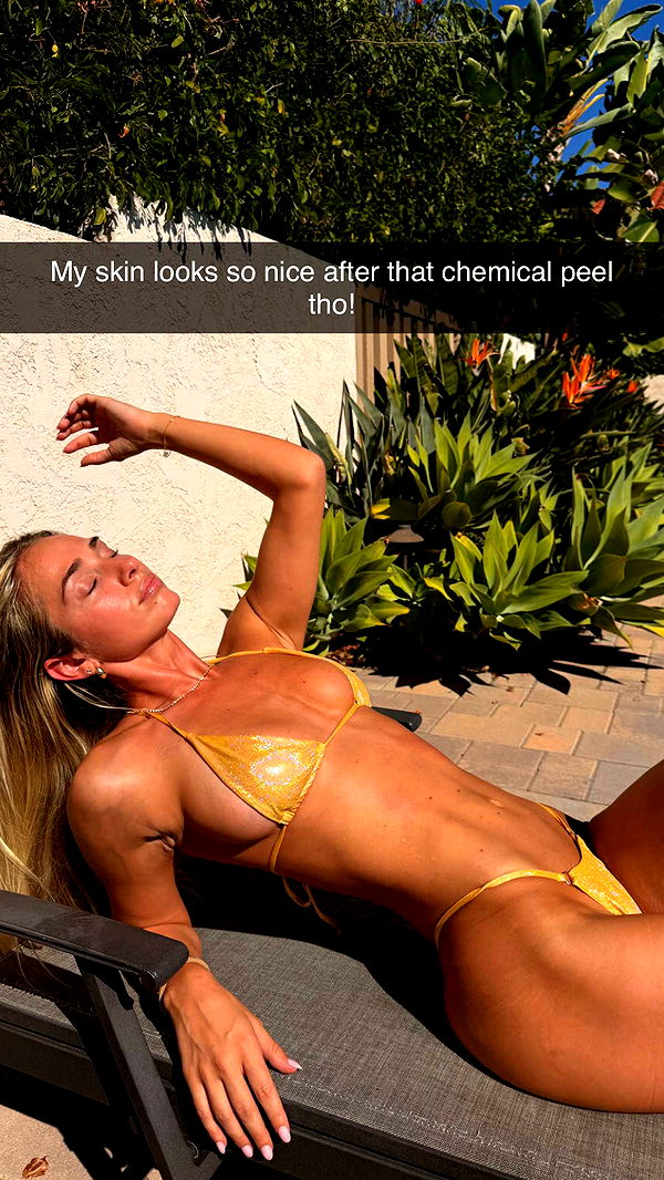 alexaadams30 image ~ Altpins