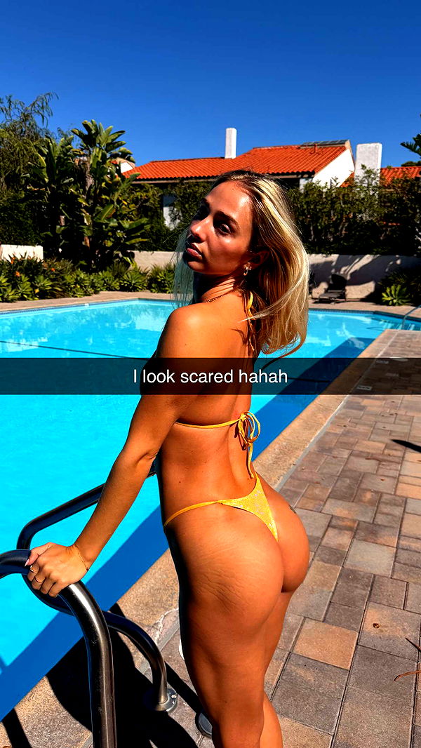 alexaadams30 image ~ Altpins