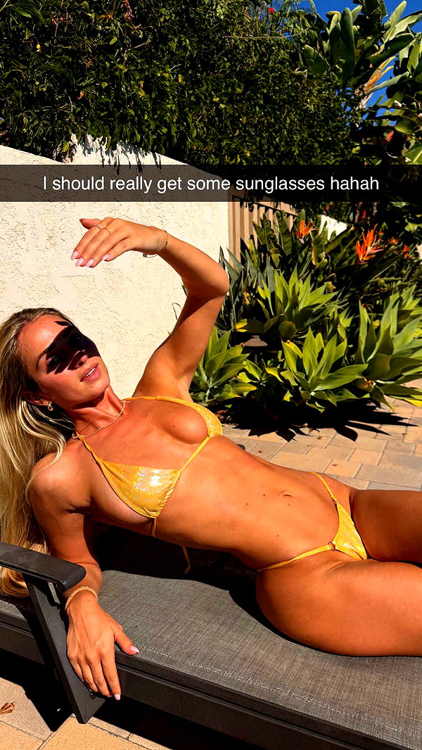 alexaadams30 image ~ Altpins