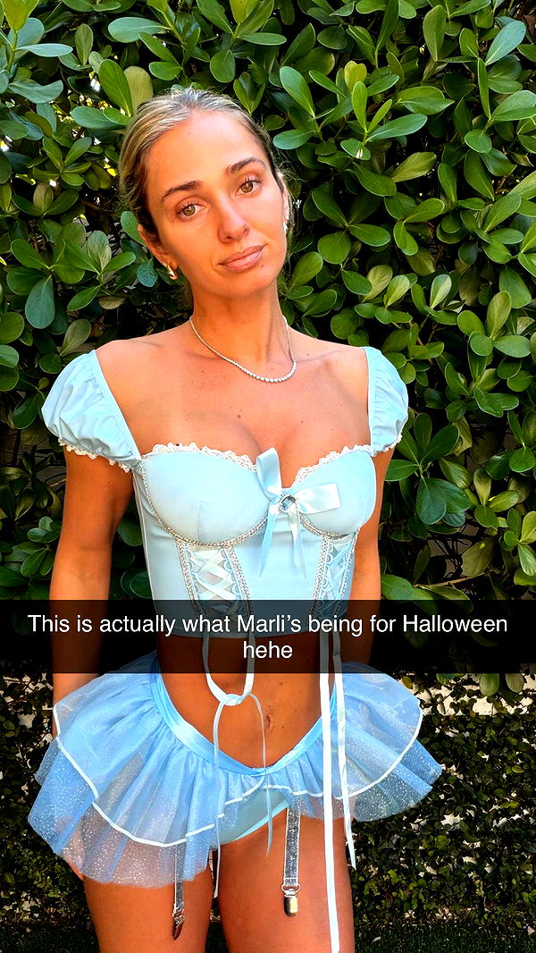 alexaadams30 image ~ Altpins