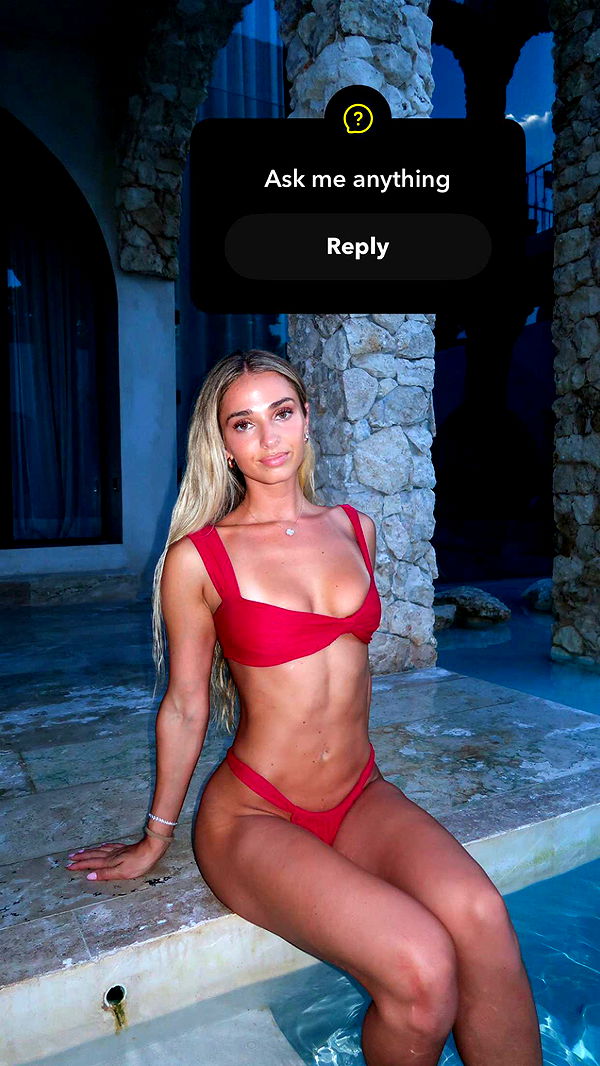 alexaadams30 image ~ Altpins