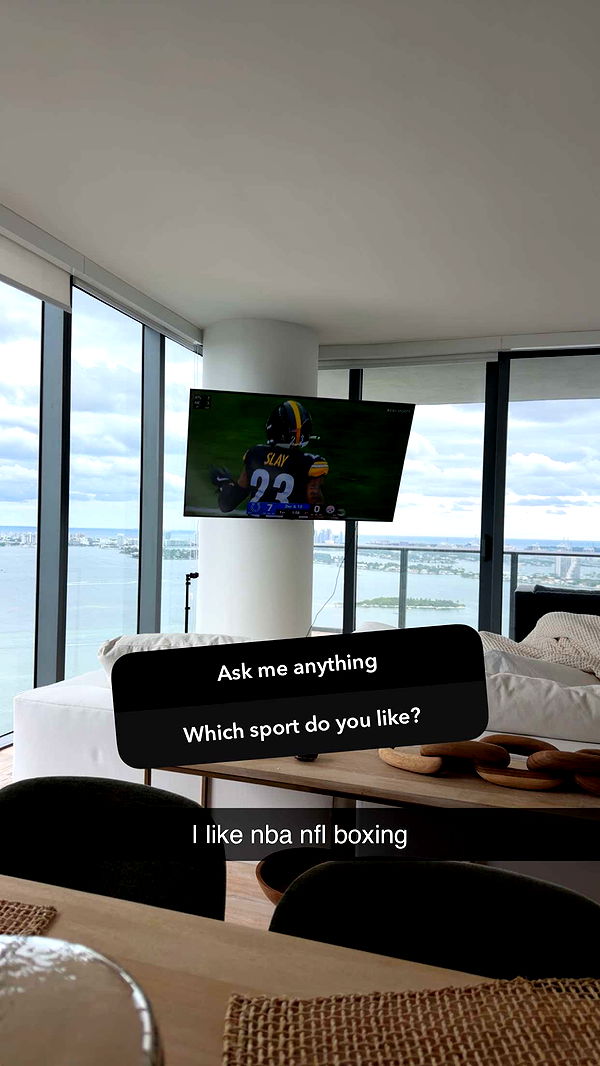 alexaadams30 image ~ Altpins