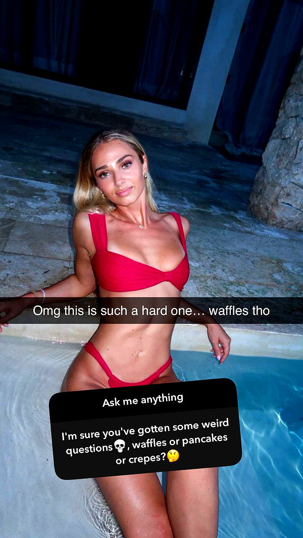 alexaadams30 image ~ Altpins