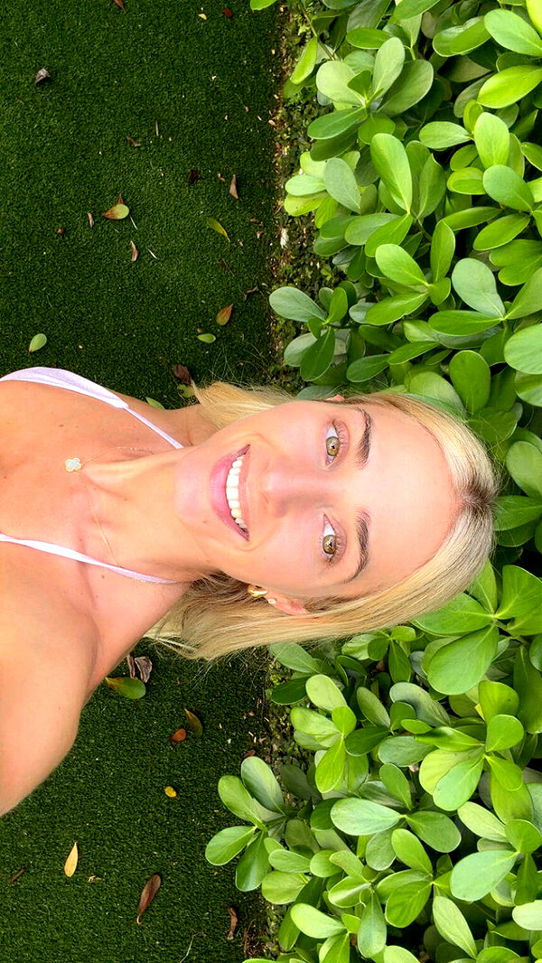 alexaadams30 image ~ Altpins