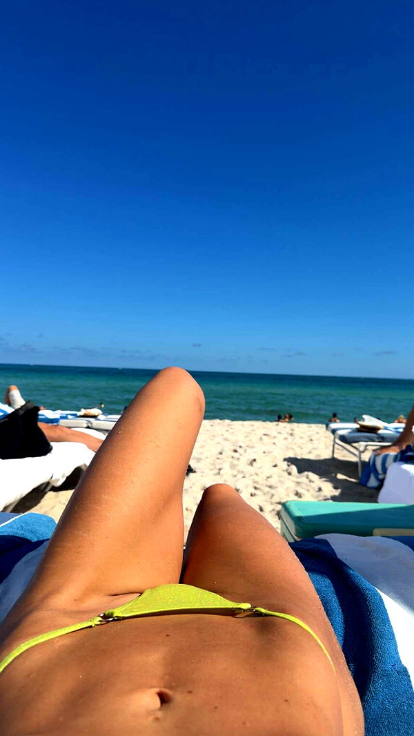 alexaadams30 image ~ Altpins