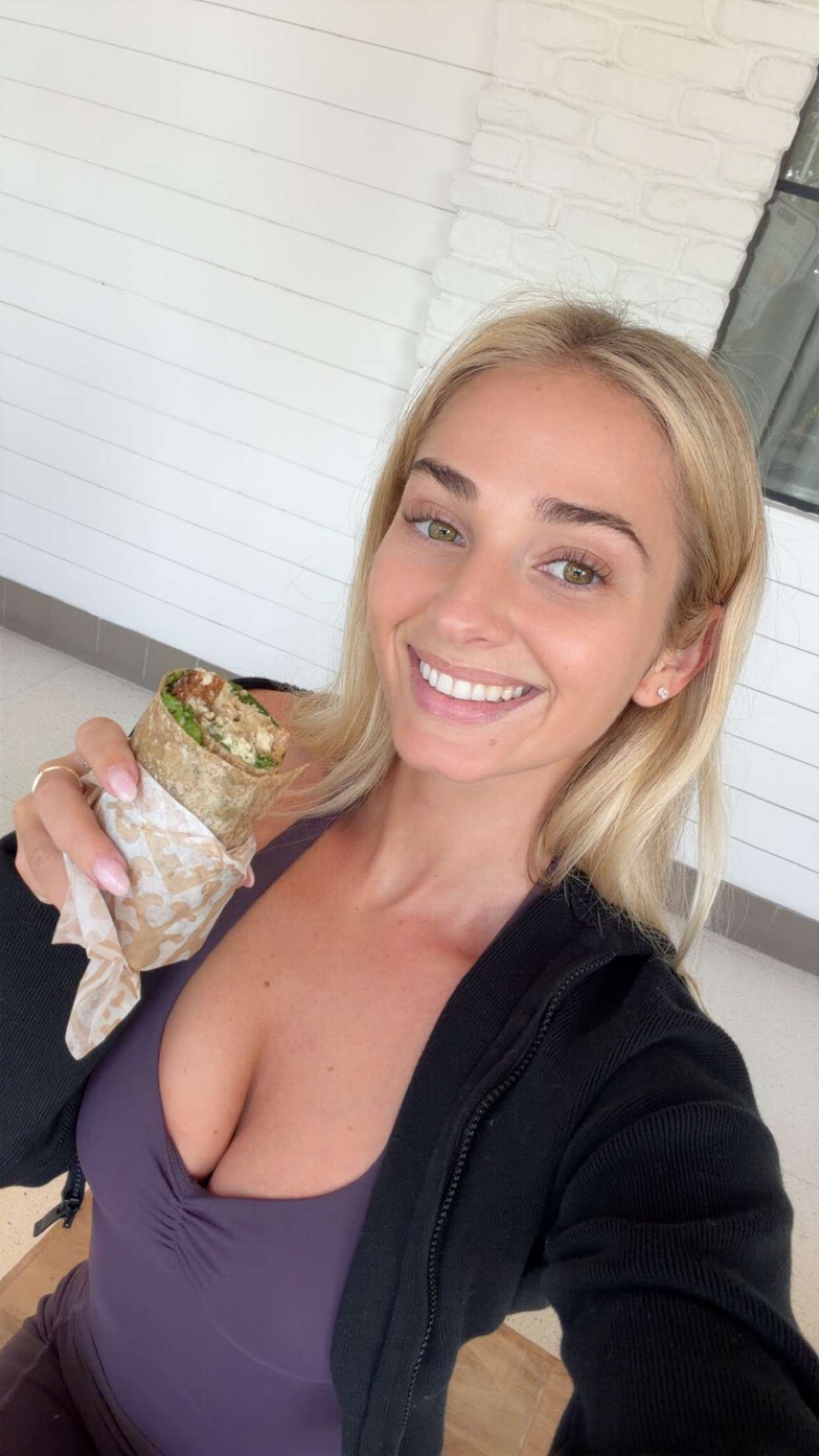 alexaadams30 snapchat image archive image