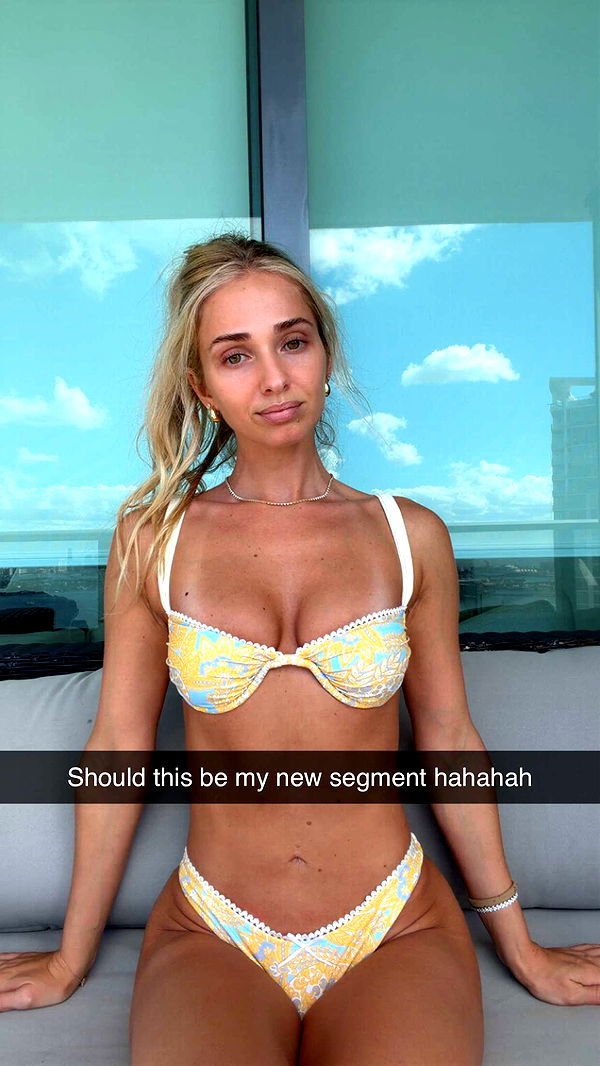 alexaadams30 image ~ Altpins