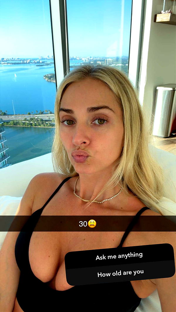 alexaadams30 image ~ Altpins