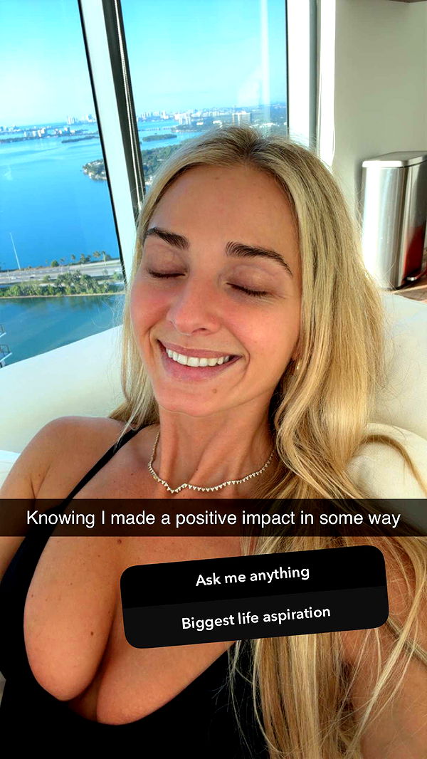 alexaadams30 image ~ Altpins