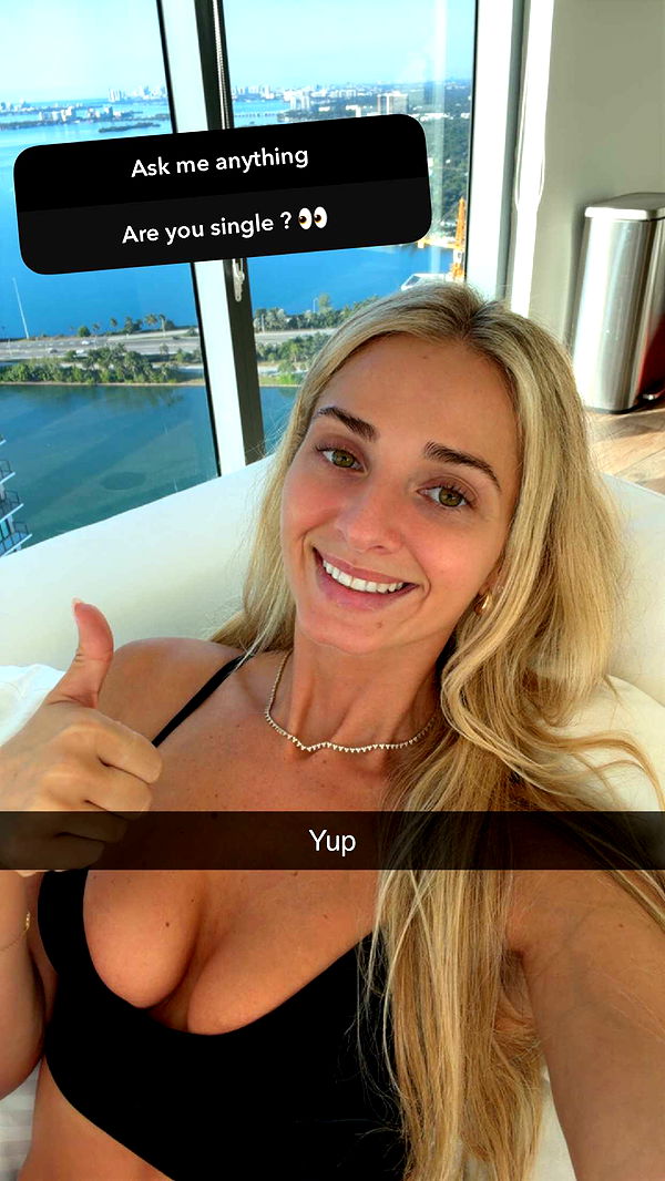 alexaadams30 image ~ Altpins