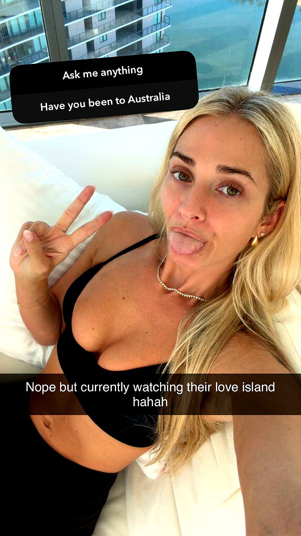 alexaadams30 image ~ Altpins