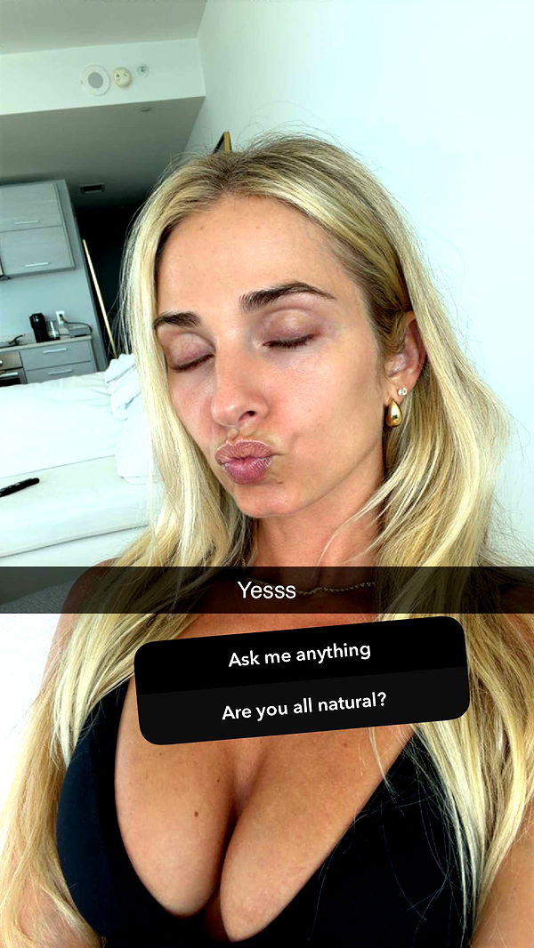 alexaadams30 image ~ Altpins