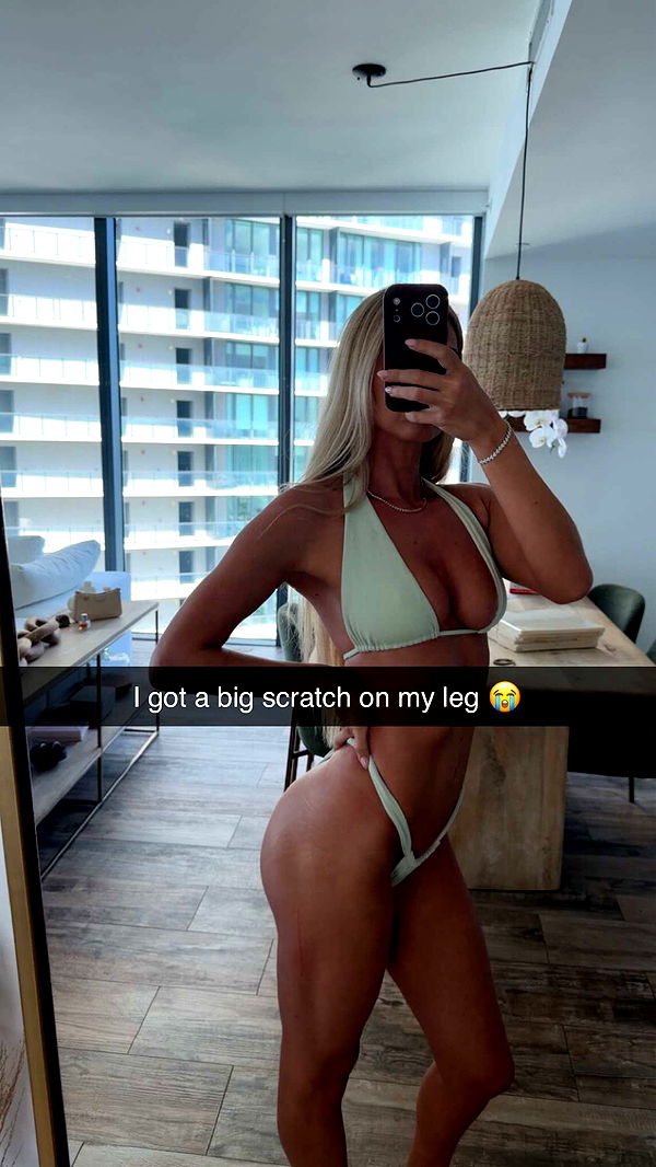 alexaadams30 image ~ Altpins