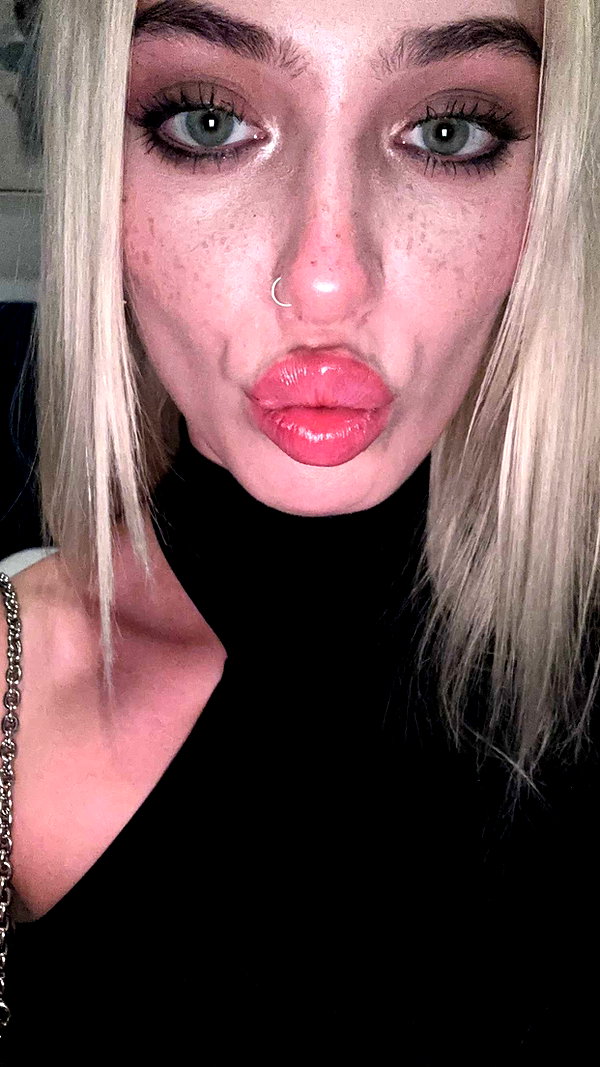 aleximarianna snapchat image archive image