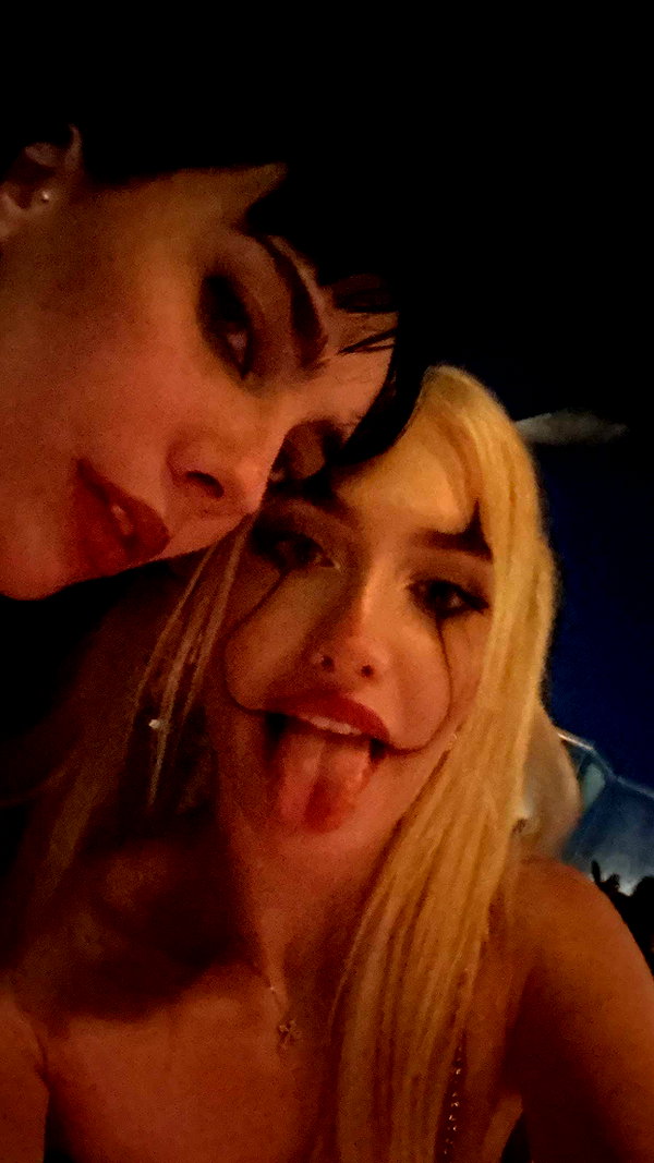 aleximarianna snapchat image archive image
