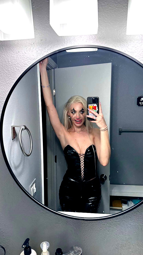 aleximarianna snapchat image archive image