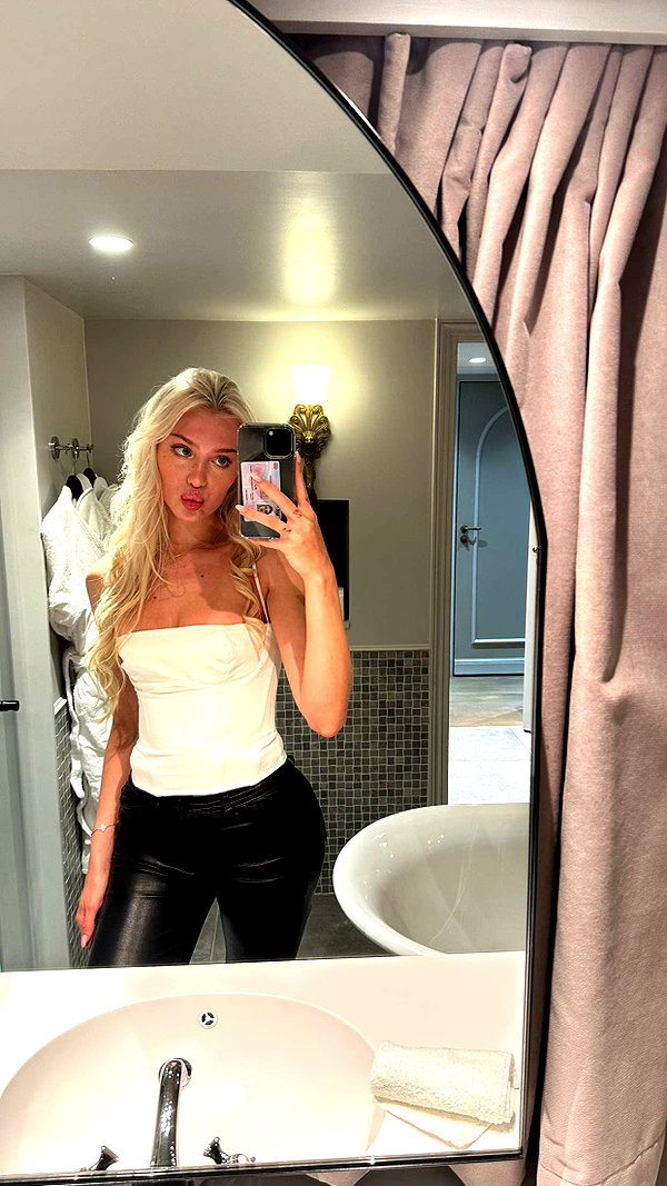 aleximarianna snapchat image archive image