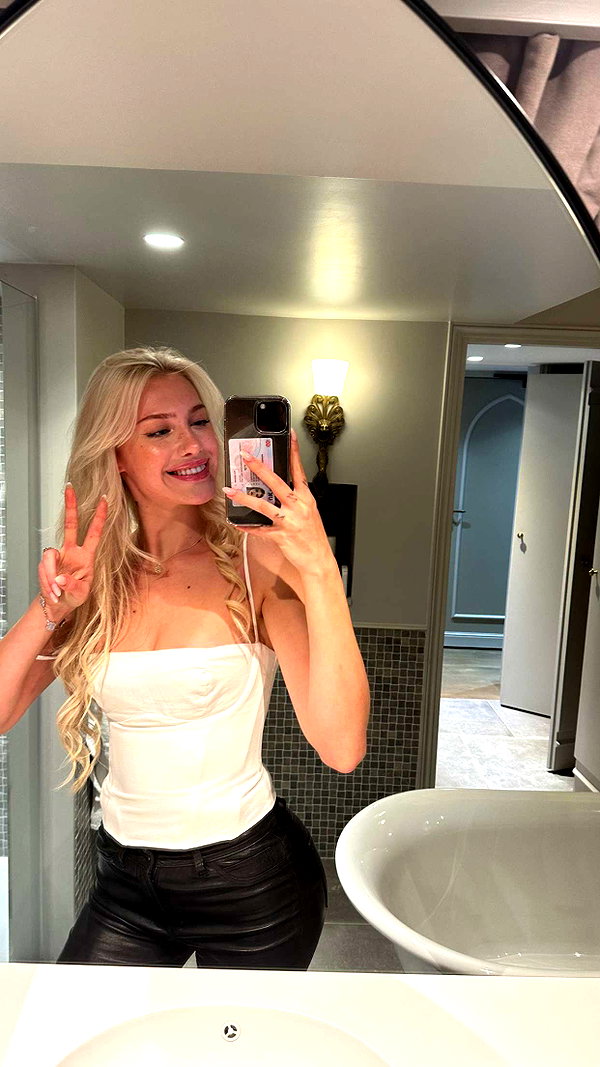 aleximarianna snapchat image archive image