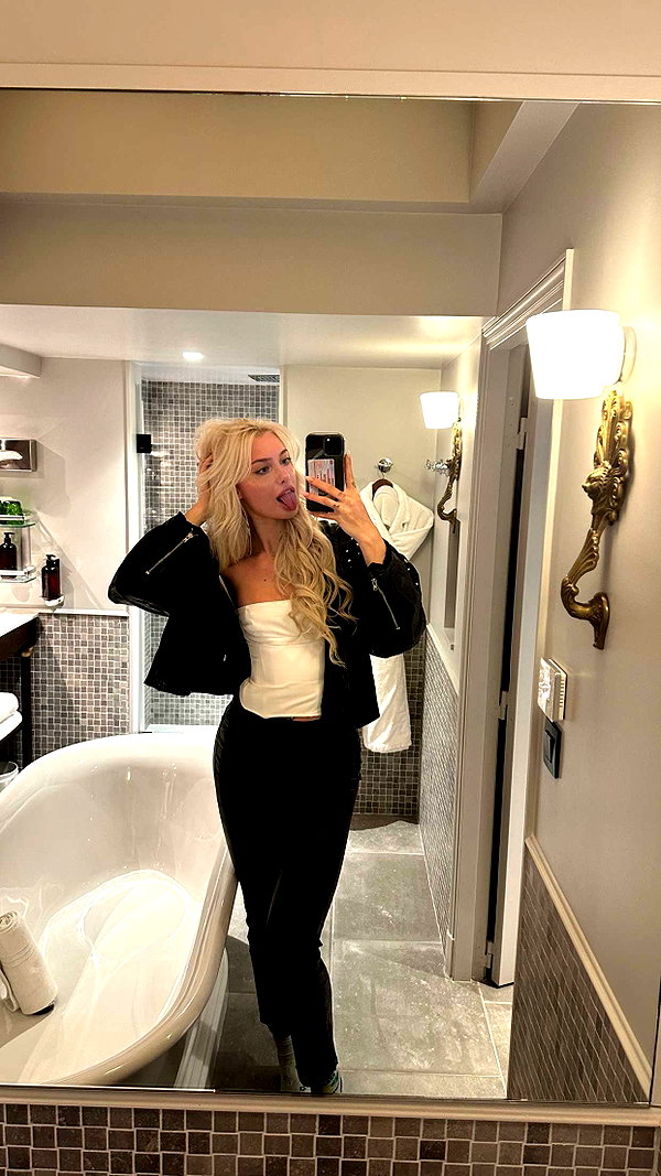 aleximarianna snapchat image archive image