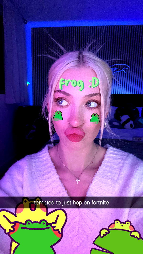 aleximarianna snapchat image archive image