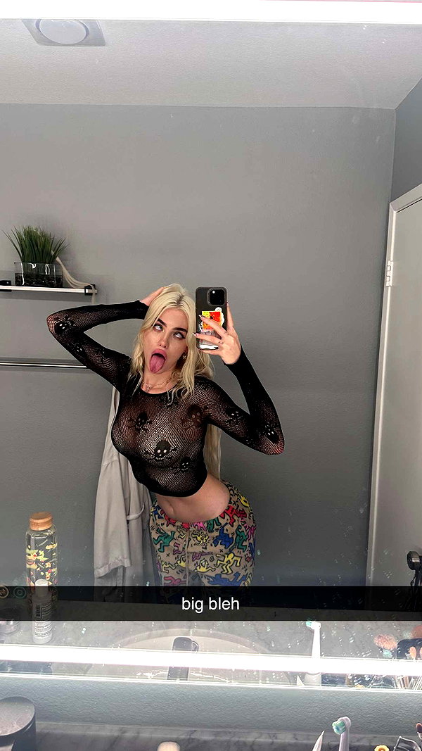aleximarianna snapchat image archive image