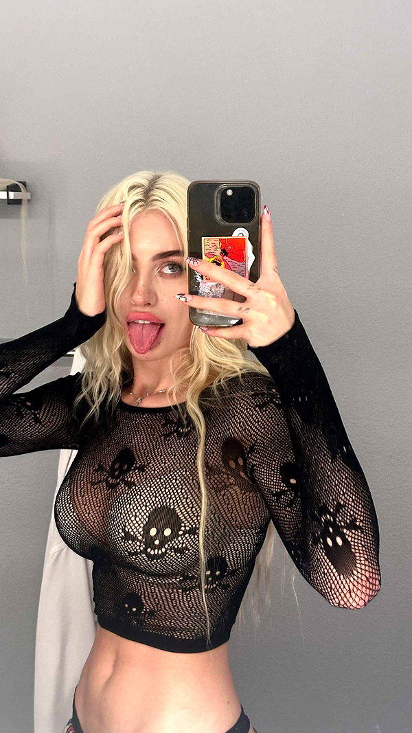 aleximarianna snapchat image archive image