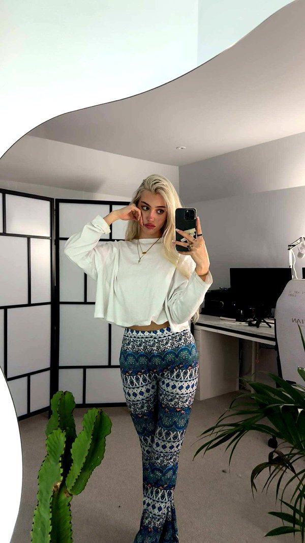 aleximarianna snapchat image archive image