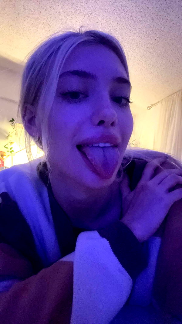 aleximarianna snapchat image archive image