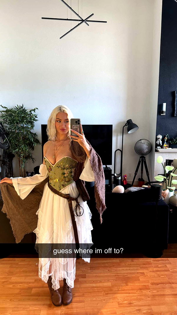 aleximarianna snapchat image archive image