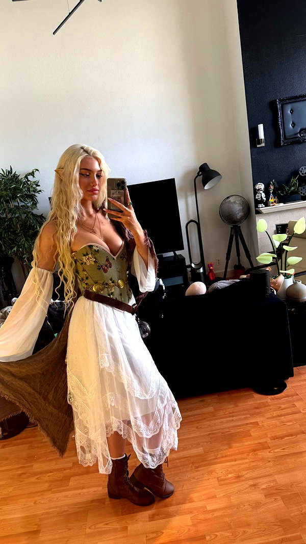aleximarianna snapchat image archive image