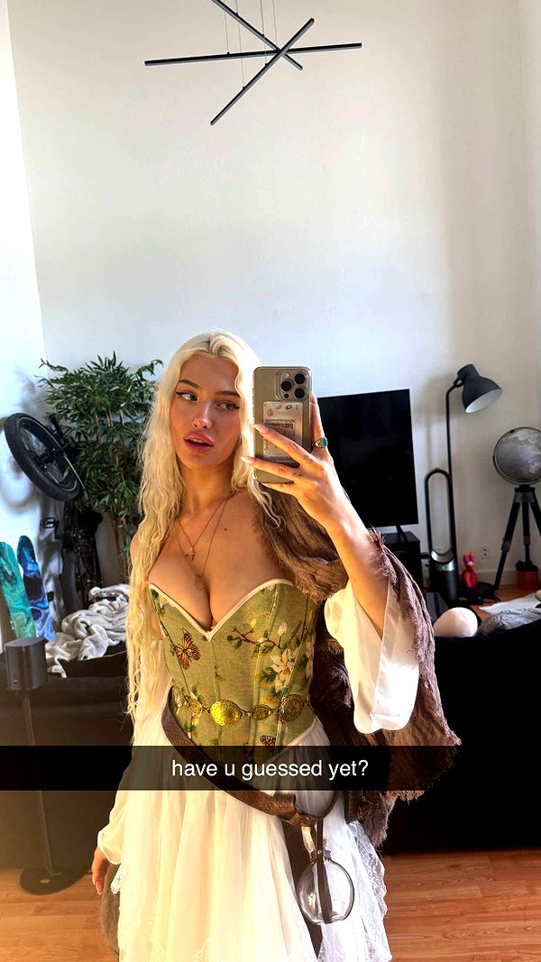 aleximarianna snapchat image archive image