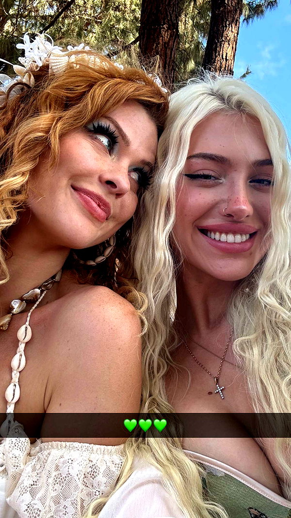 aleximarianna snapchat image archive image