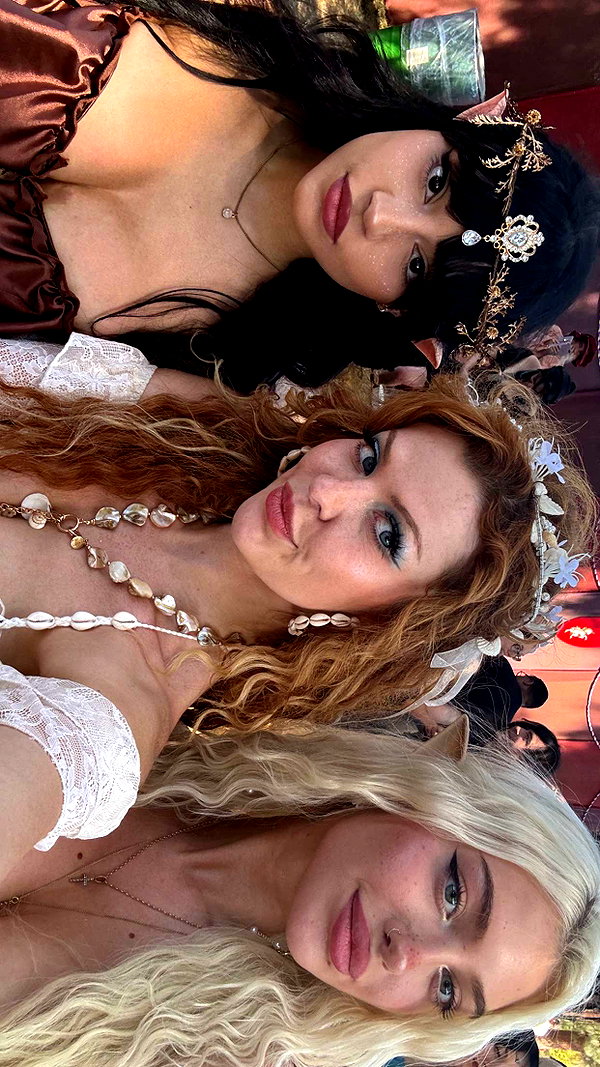 aleximarianna snapchat image archive image