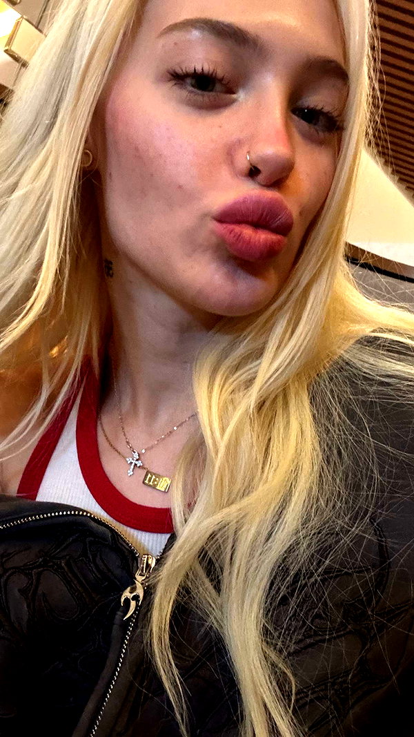 aleximarianna snapchat image archive image