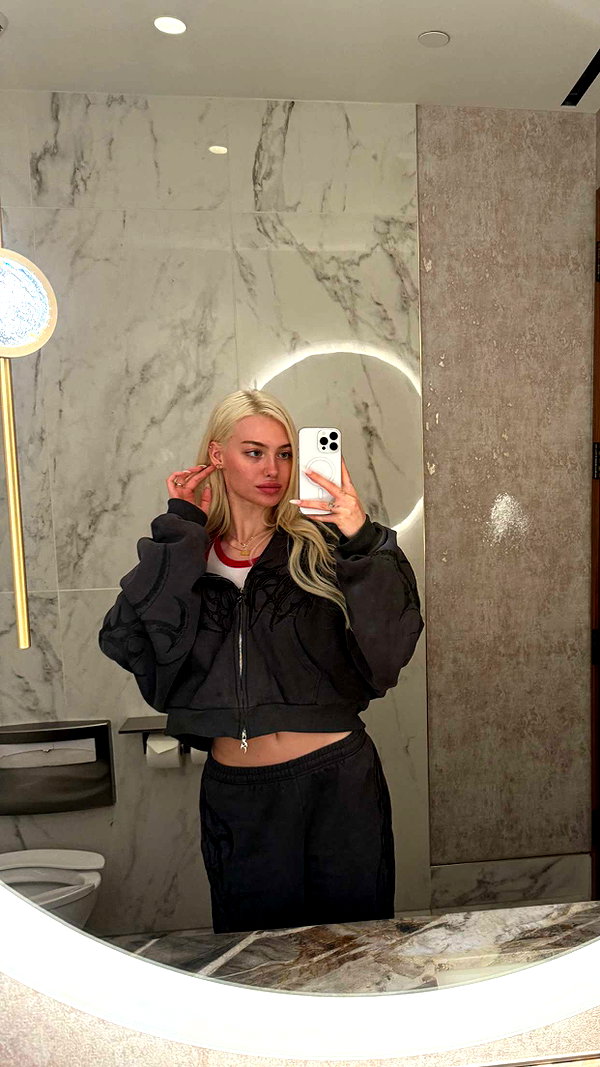 aleximarianna snapchat image archive image