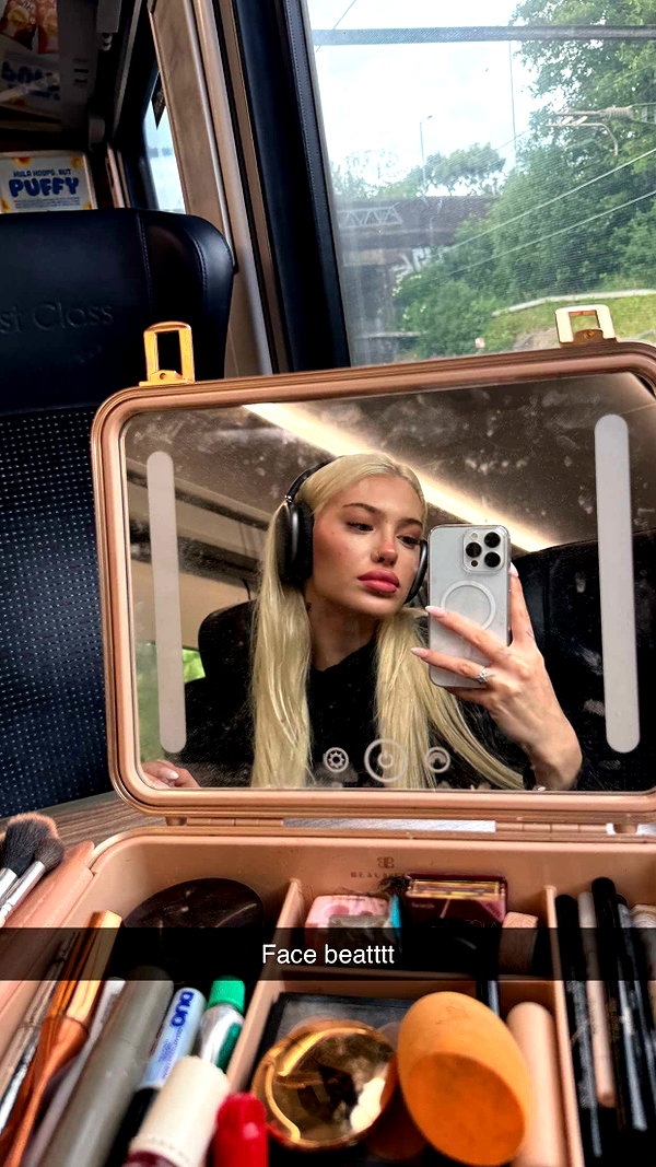 aleximarianna snapchat image archive image