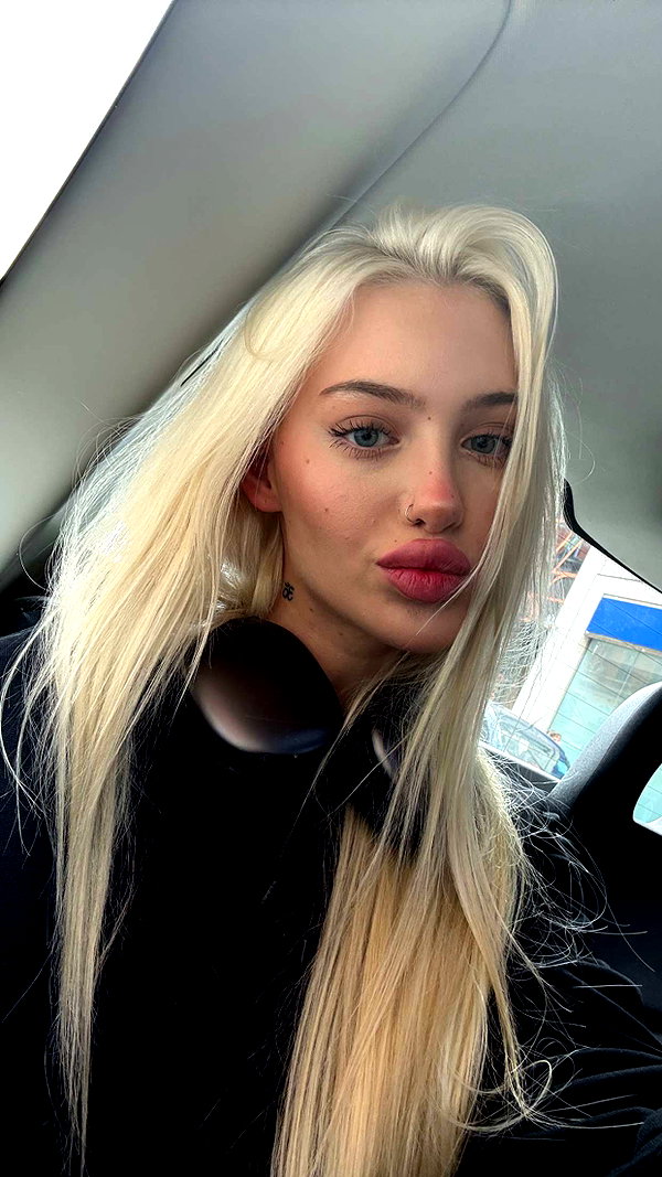 aleximarianna snapchat image archive image