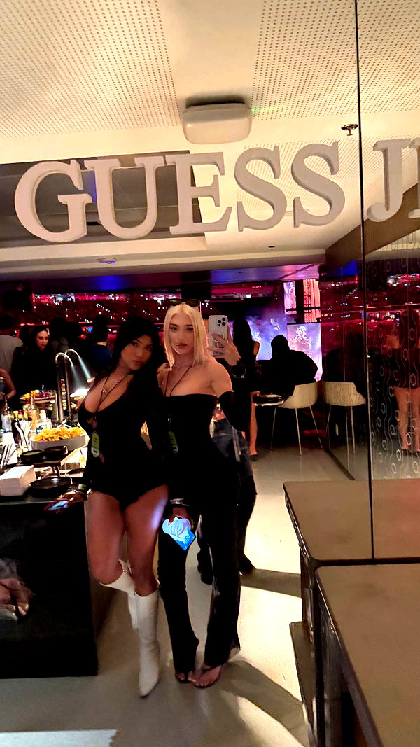 aleximarianna snapchat image archive image