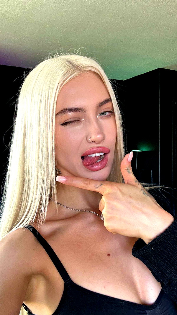 aleximarianna snapchat image archive image