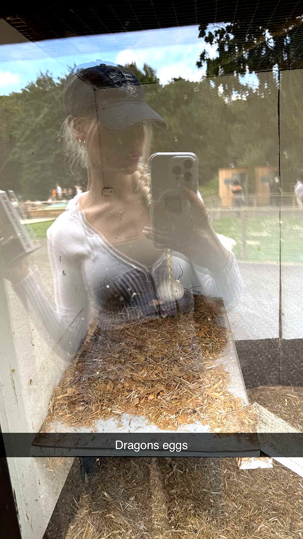aleximarianna snapchat image archive image