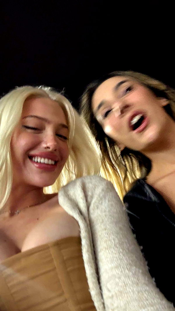 aleximarianna snapchat image archive image