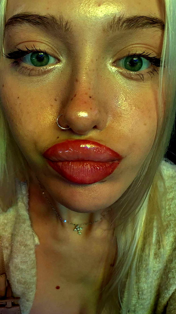 aleximarianna snapchat image archive image