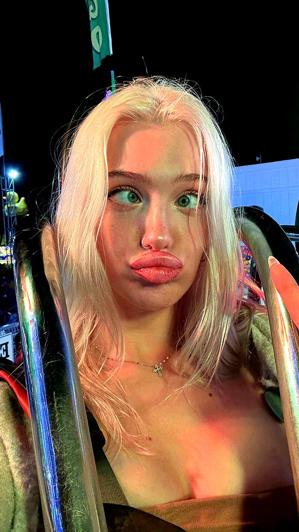 aleximarianna snapchat image archive image