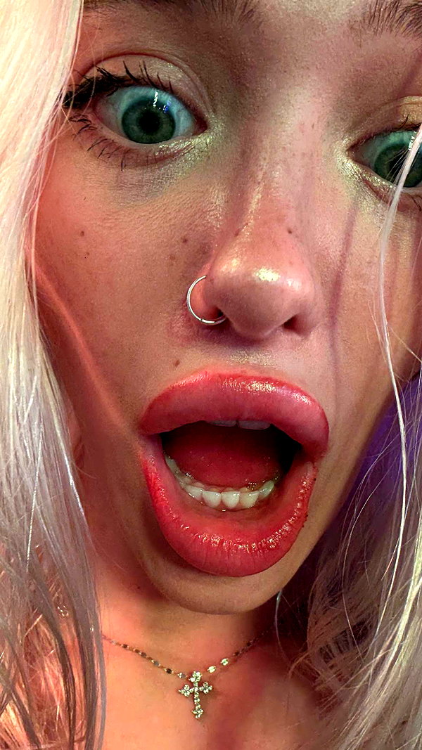 aleximarianna snapchat image archive image