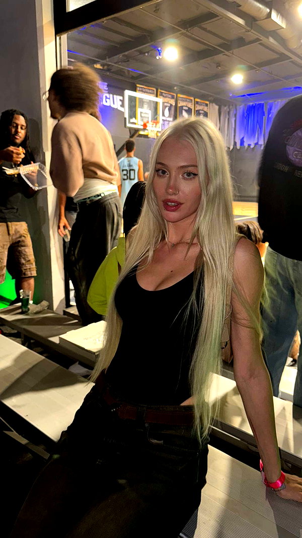 aleximarianna snapchat image archive image